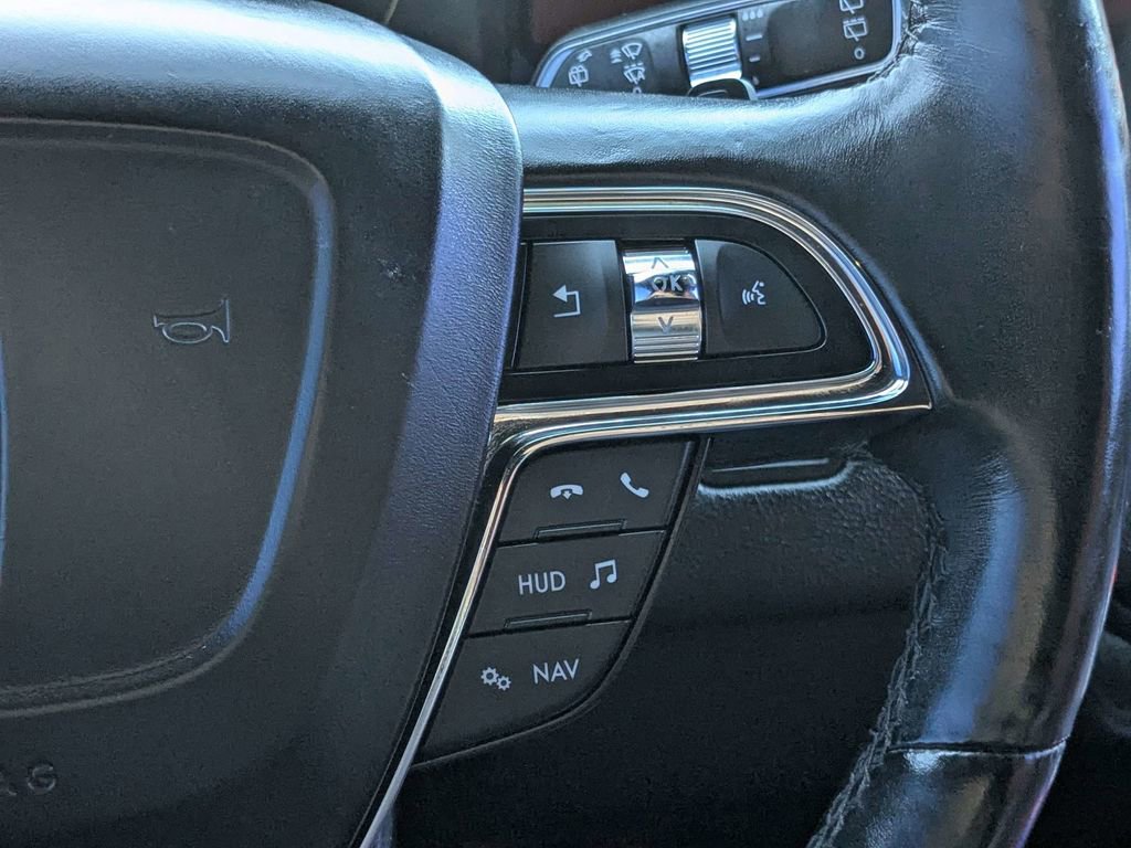 Used 2020 Lincoln Navigator Reserve w/ Equipment Group 208A Reserve AWD/4WD image 23