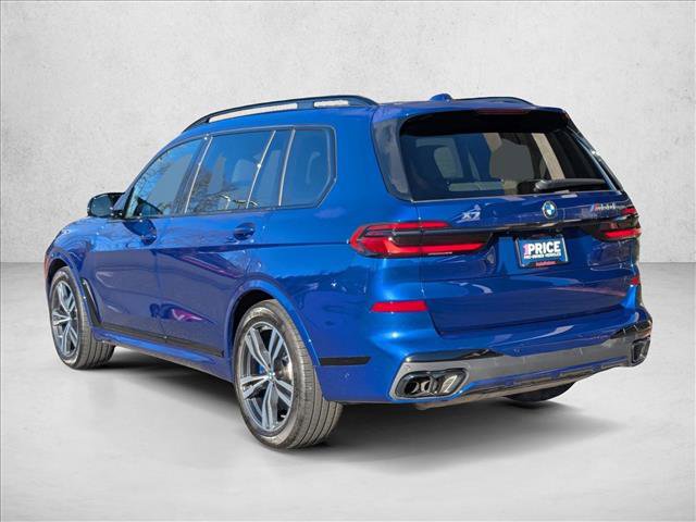 Used 2025 BMW X7 M60i w/ Executive Package image 8