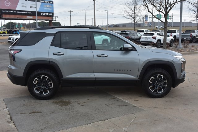 New 2026 Chevrolet Equinox ACTIV w/ Safety and Technology Package image 4