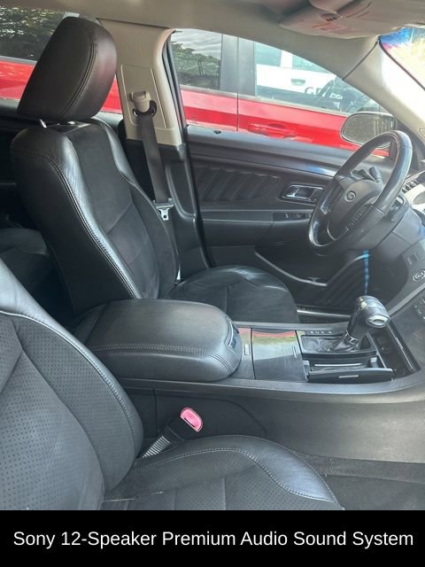Used 2010 Ford Taurus SHO image 11