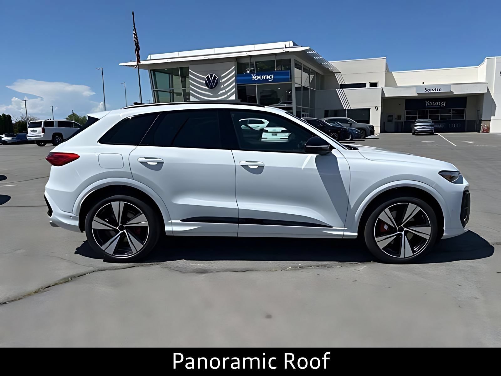 New 2026 Audi SQ5 Premium Plus AWD/4WD image 2