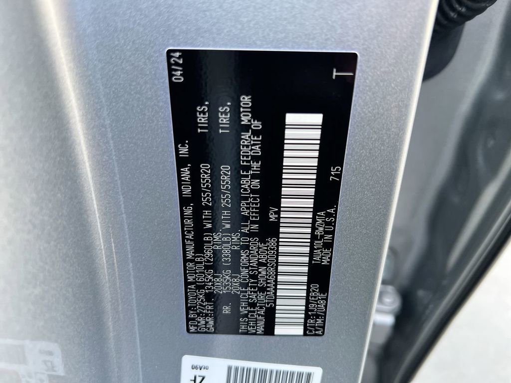 Certified 2024 Lexus TX 350 FWD w/ Captains Chair Package image 24