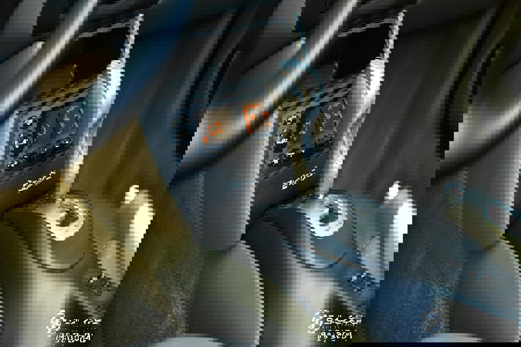 Used 2001 Porsche Boxster S image 34