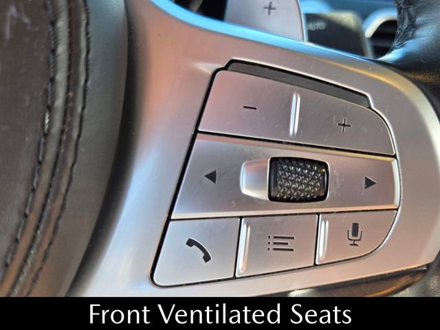 Used 2021 BMW 750i xDrive w/ Executive Package image 32