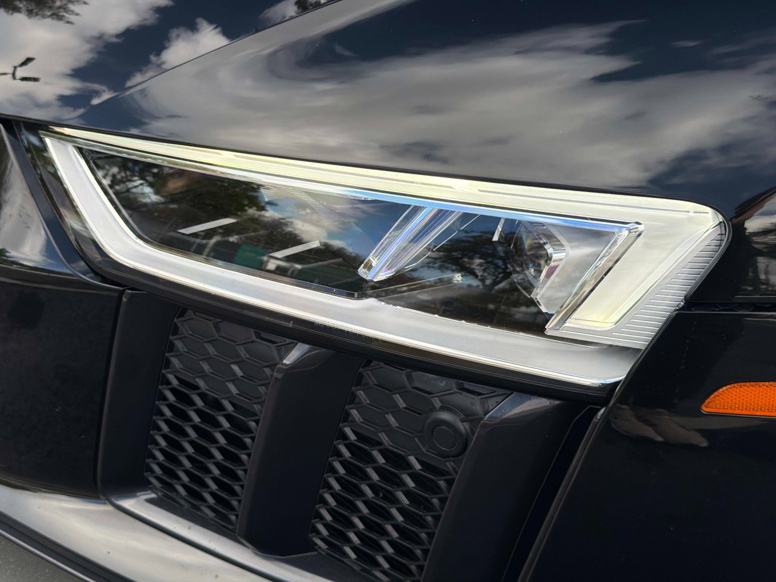 Used 2017 Audi R8 V10 image 11