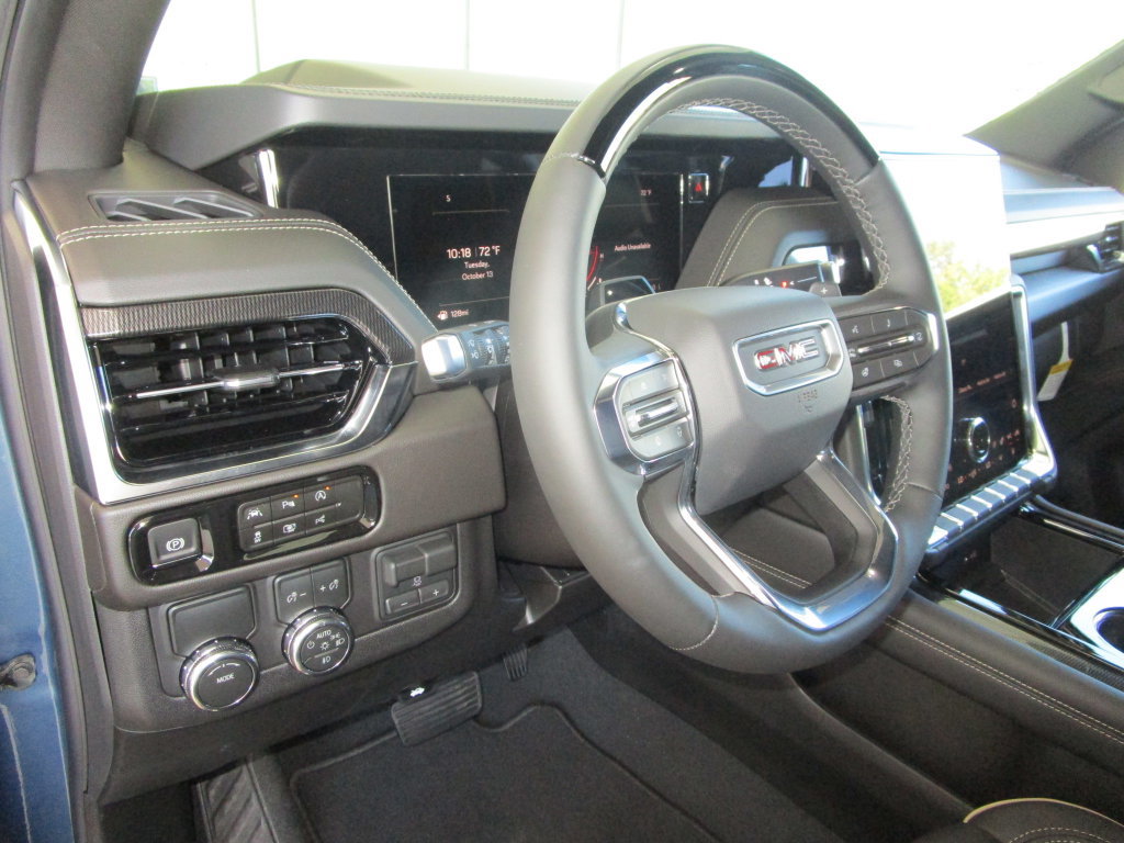 New 2026 GMC Yukon Elevation w/ Elevation Premium Package RWD image 23