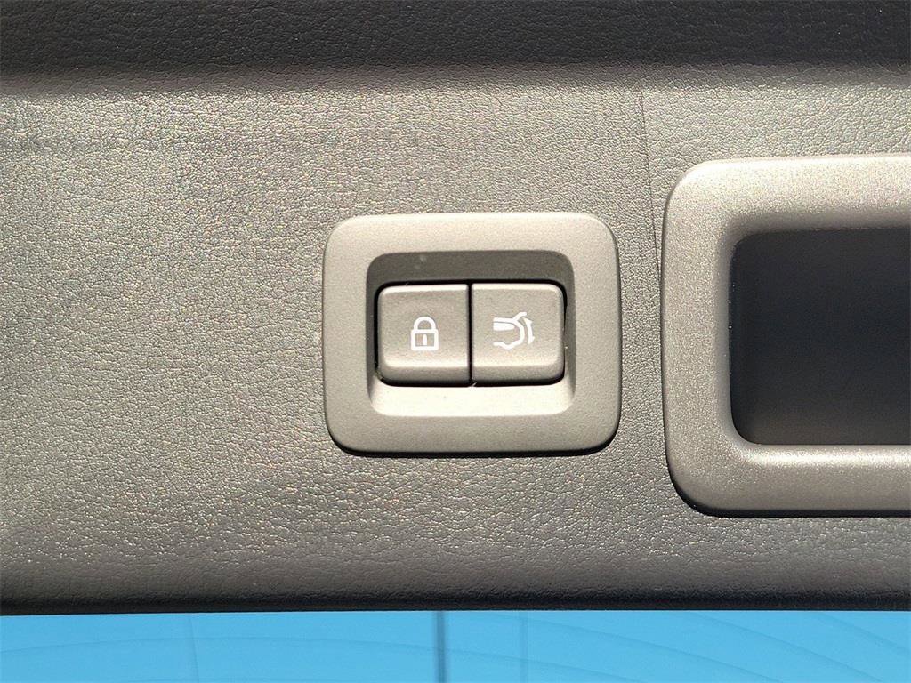 New 2025 MAZDA CX-30 AWD 2.5 S w/ Premium Package image 6