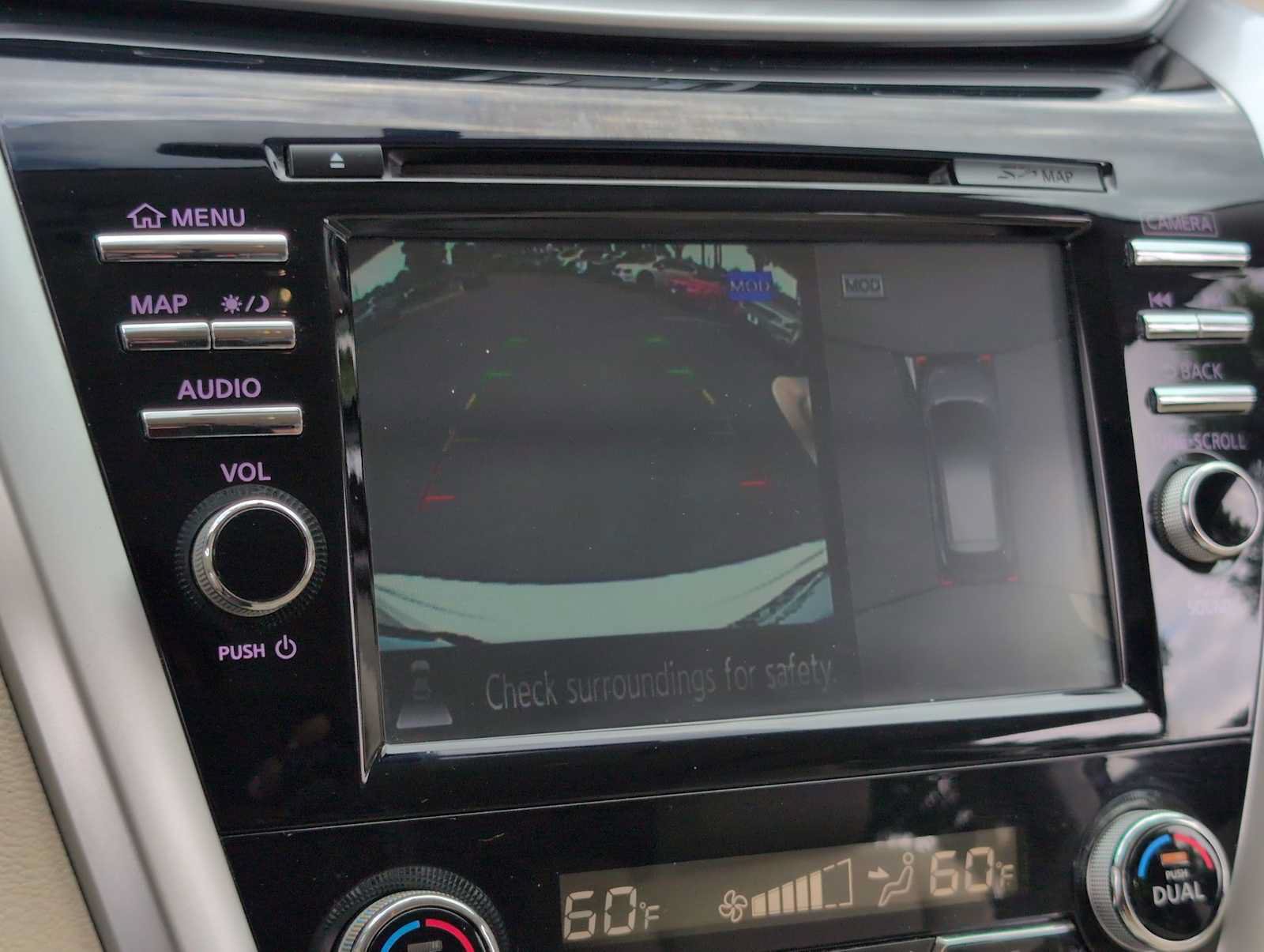 Used 2015 Nissan Murano Platinum w/ Platinum Technology Package AWD/4WD image 29