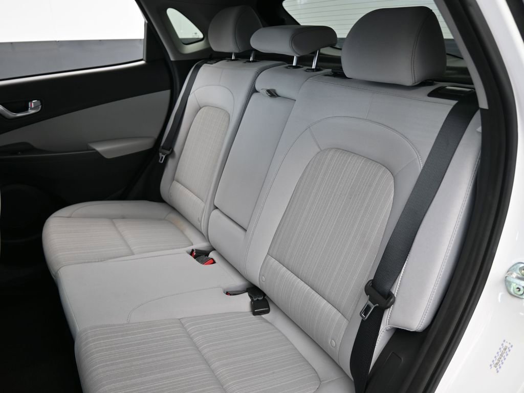 Used 2022 Hyundai Kona SEL w/ Convenience Package image 35