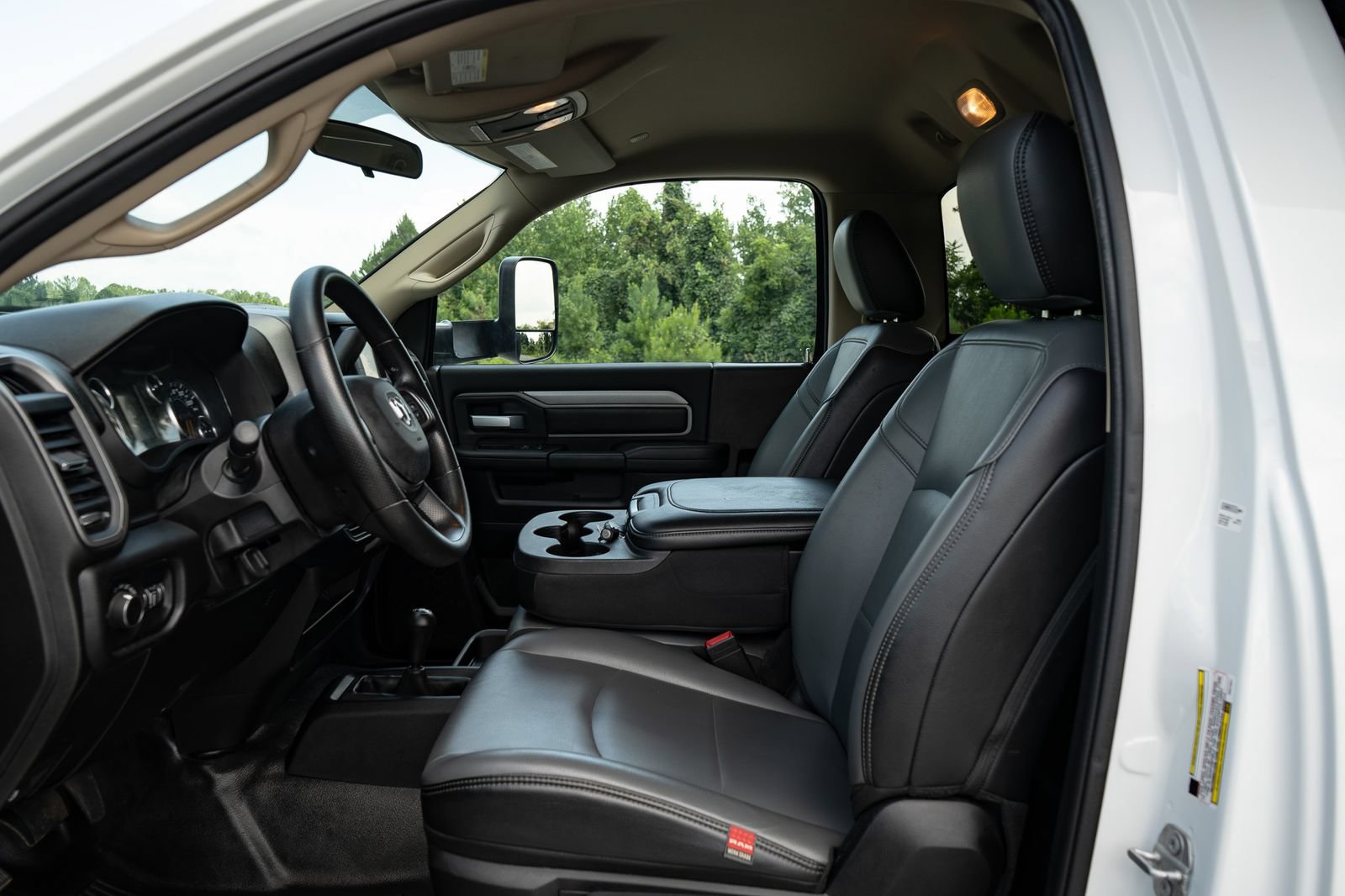Used 2019 RAM 5500 Tradesman AWD/4WD image 13