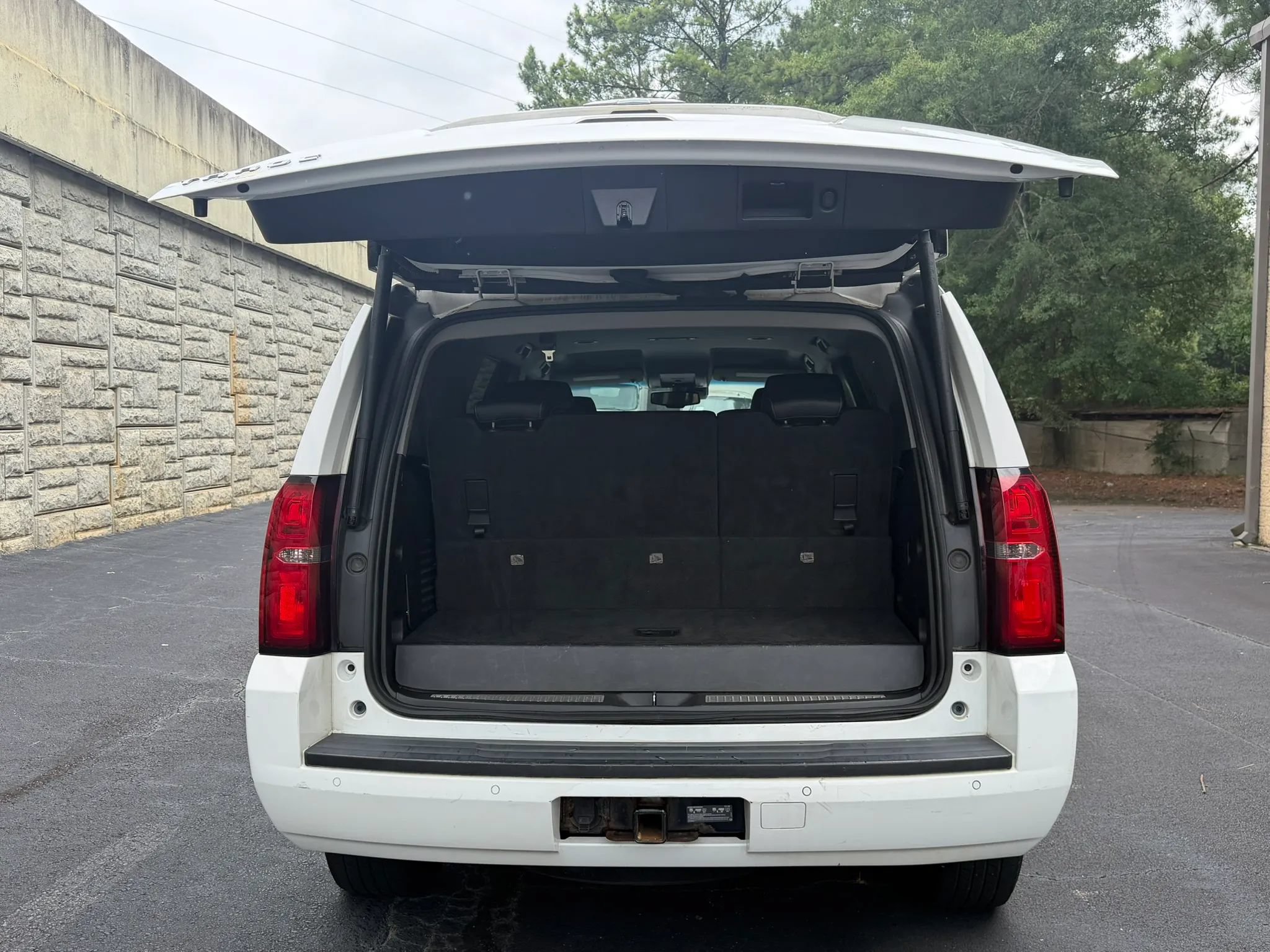 Used 2015 Chevrolet Tahoe LT AWD/4WD image 33
