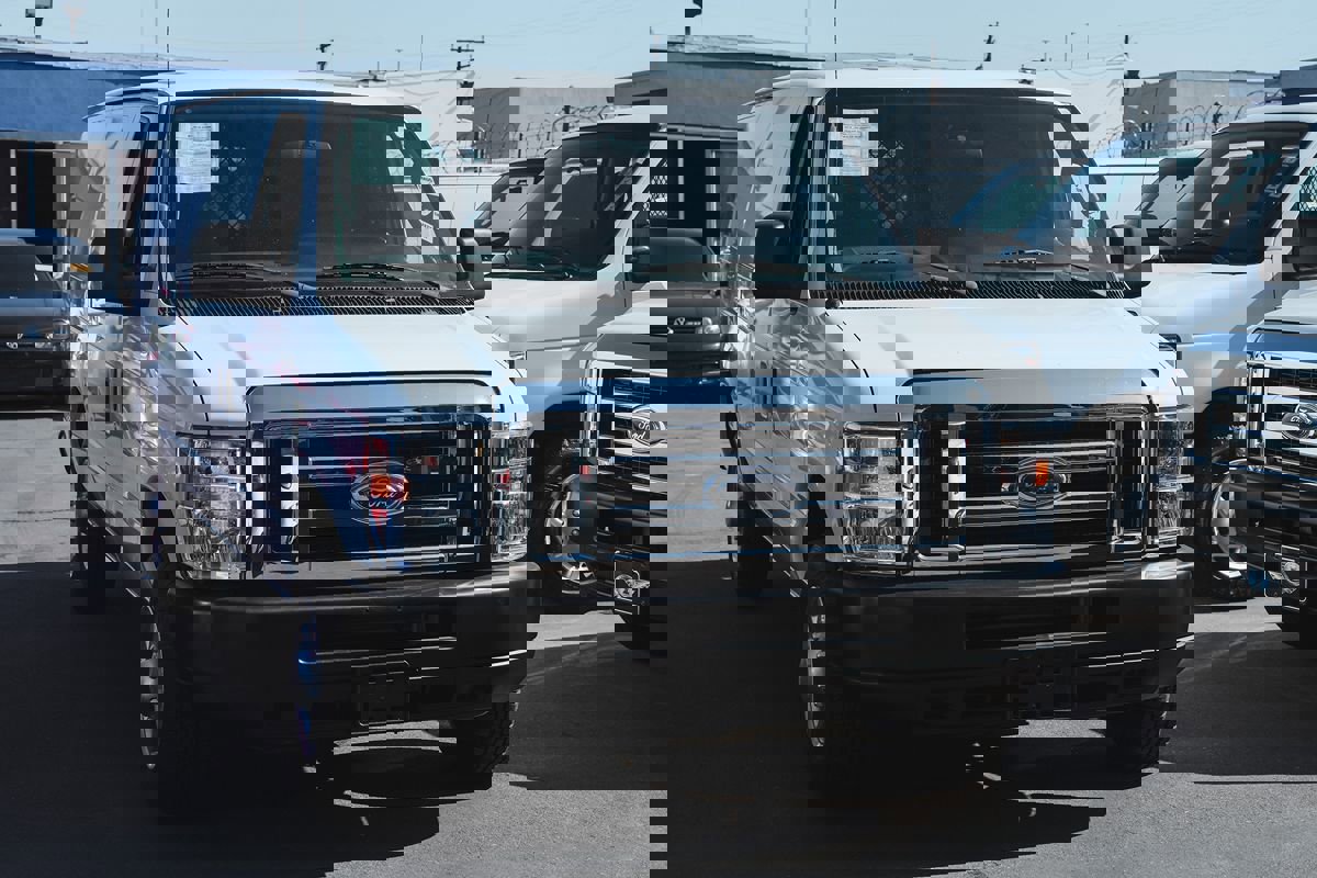 Used 2013 Ford E-150 and Econoline 150 image 5