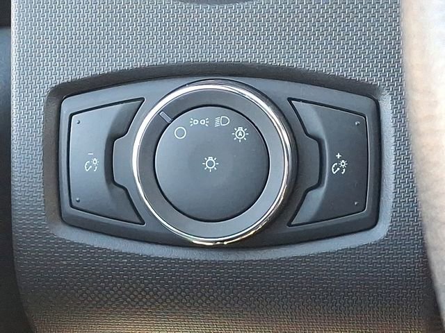 Used 2023 Ford F650 2WD Regular Cab Super Duty image 26
