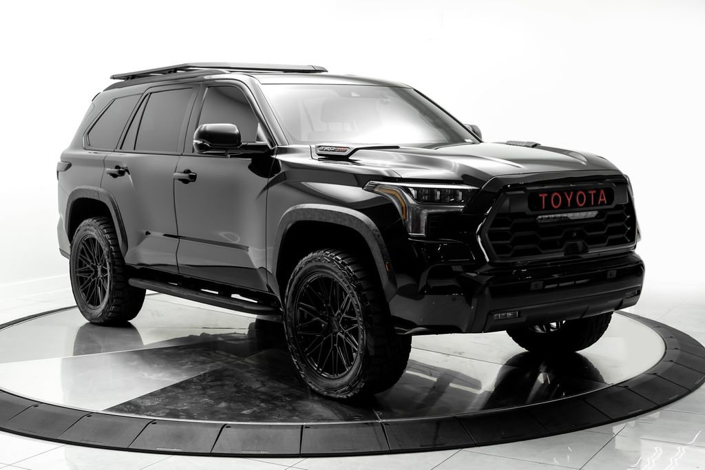 Used 2025 Toyota Sequoia TRD Pro AWD/4WD image 3