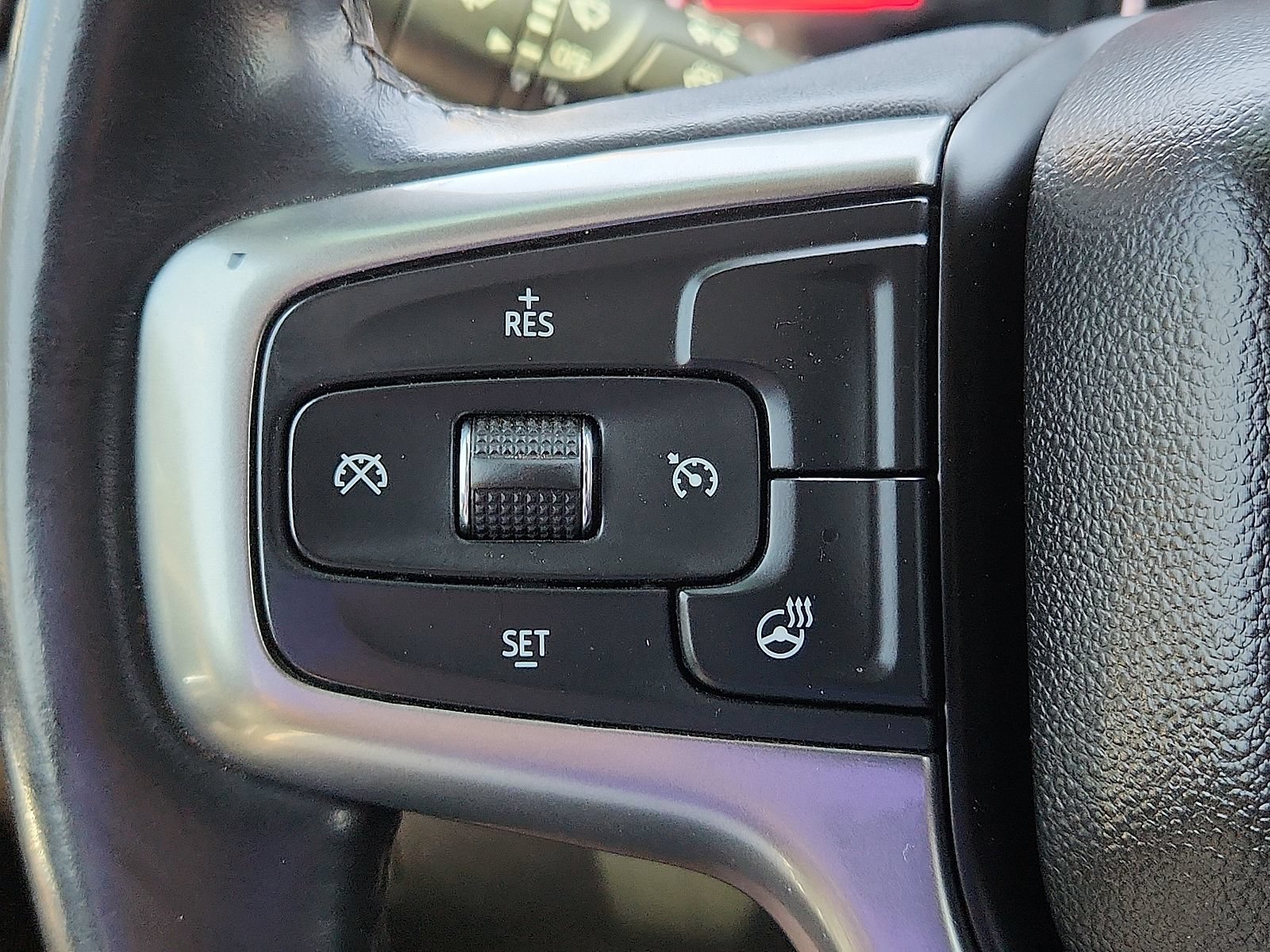 Used 2022 Chevrolet Silverado 2500 LTZ AWD/4WD image 19