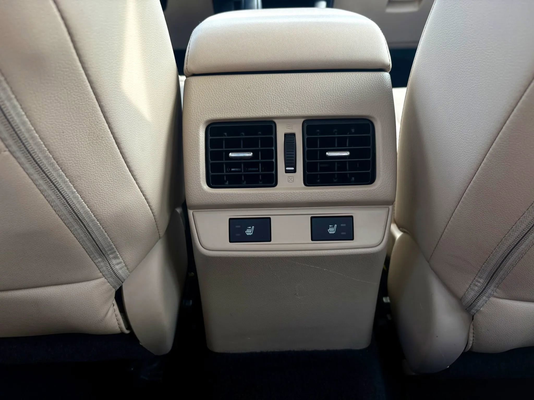 Used 2015 Subaru Legacy 2.5i Limited image 21