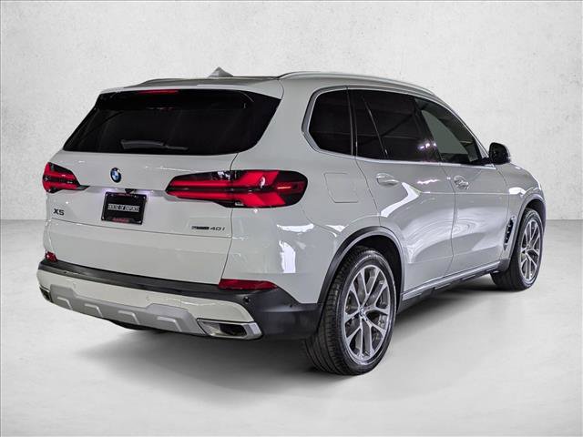 Used 2024 BMW X5 sDrive40i w/ Premium Package RWD image 5