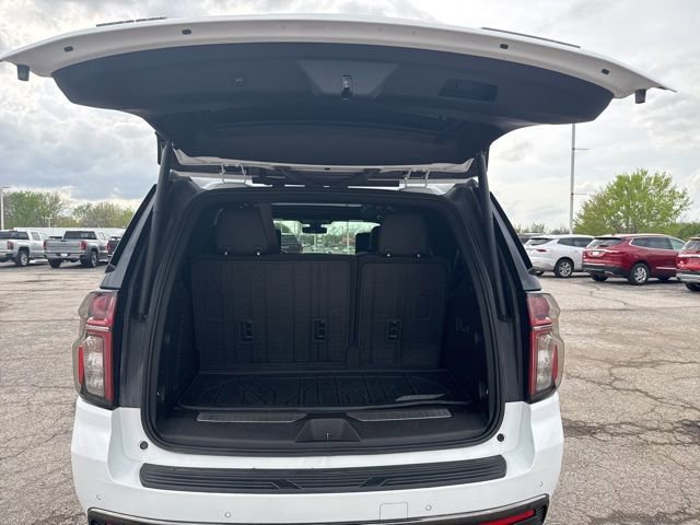 Used 2022 Chevrolet Tahoe RST w/ Luxury Package image 19
