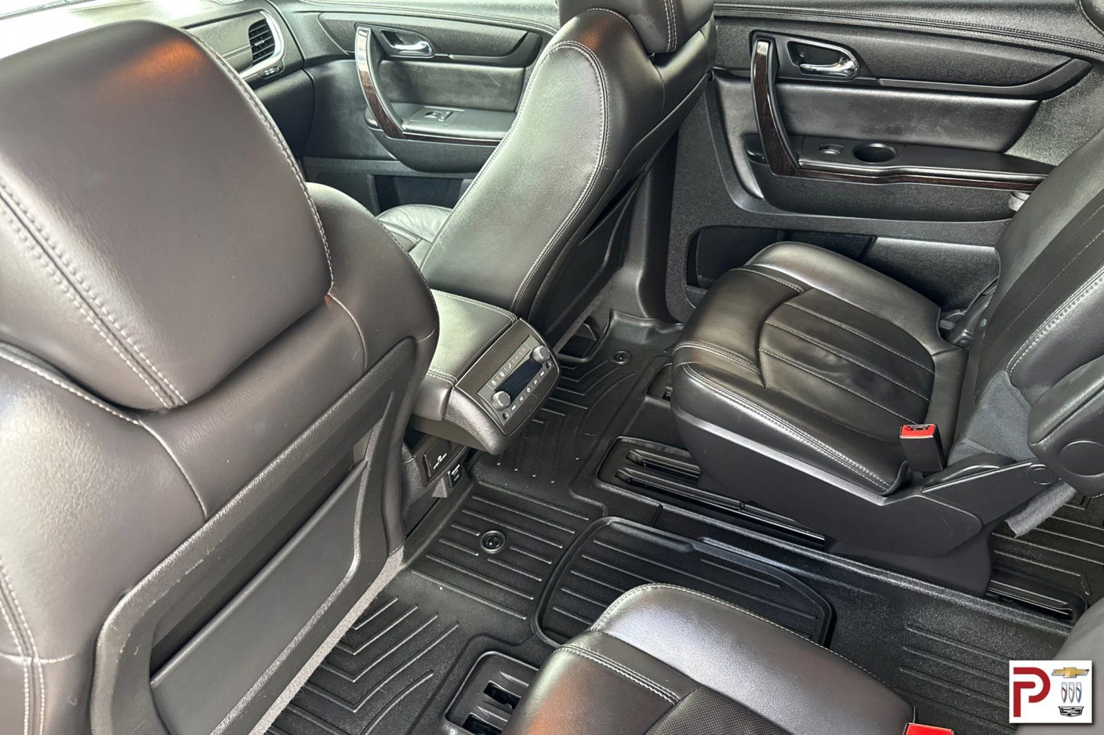 Used 2016 Chevrolet Traverse LTZ AWD/4WD image 14