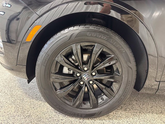 Used 2025 Buick Envista Sport Touring FWD image 34