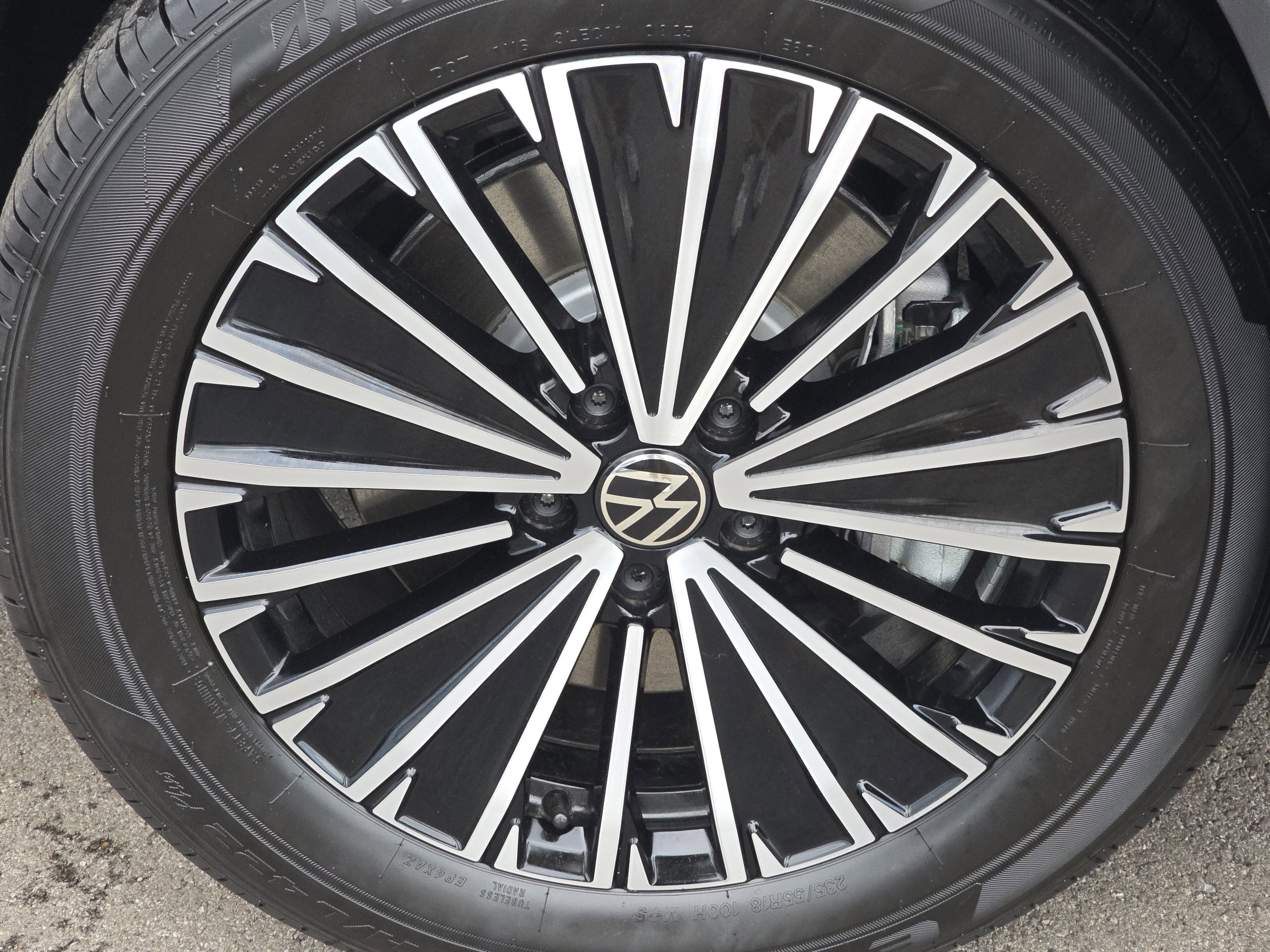 New 2025 Volkswagen Tiguan S image 25