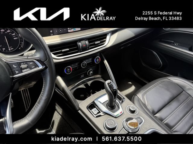 Used 2020 Alfa Romeo Stelvio Ti Lusso AWD/4WD image 26