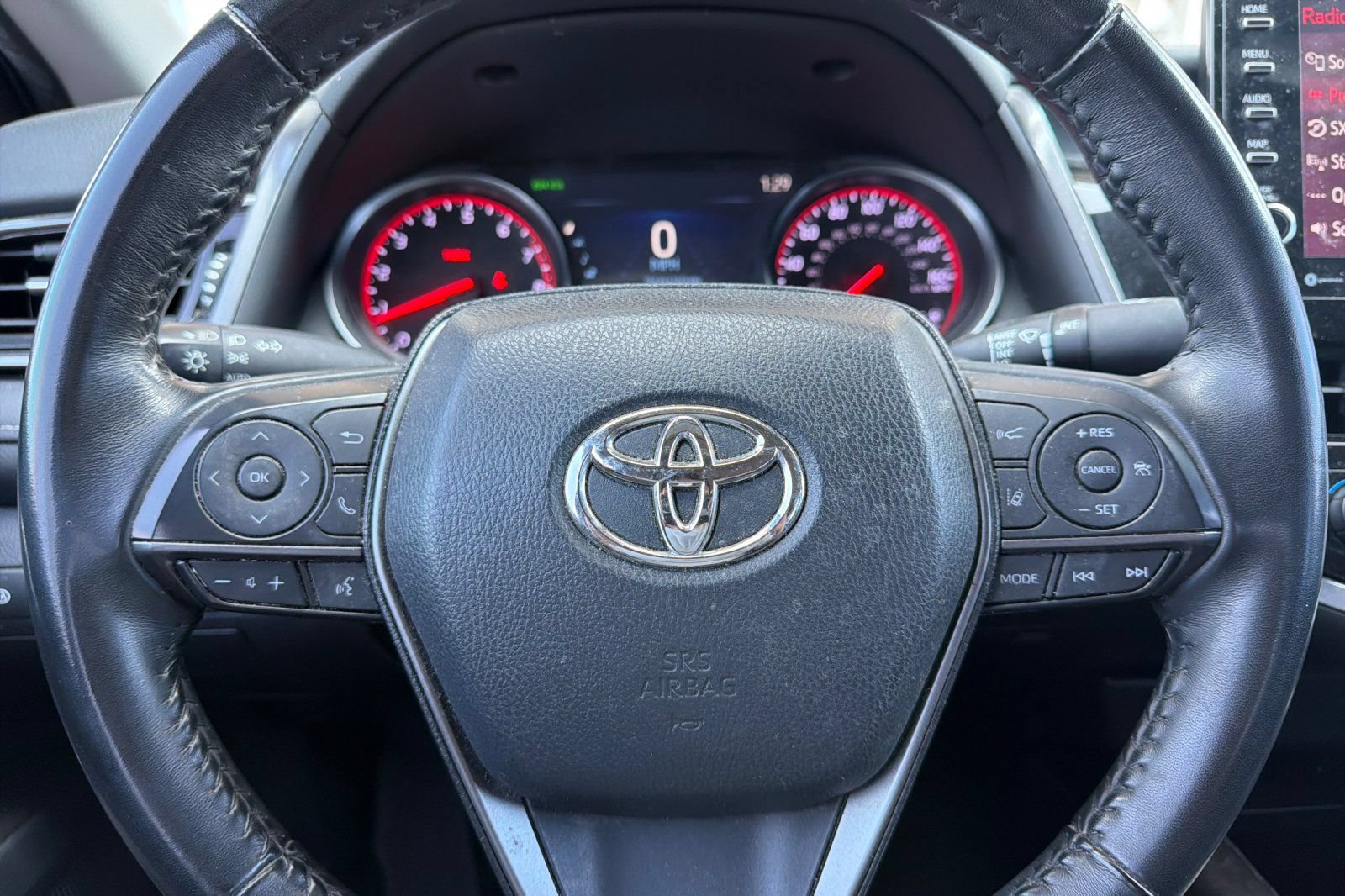 Used 2021 Toyota Camry XSE FWD image 28