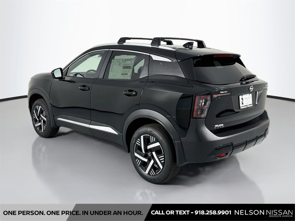 New 2027 Nissan Kicks SV w/ Cold Weather Package FWD image 7