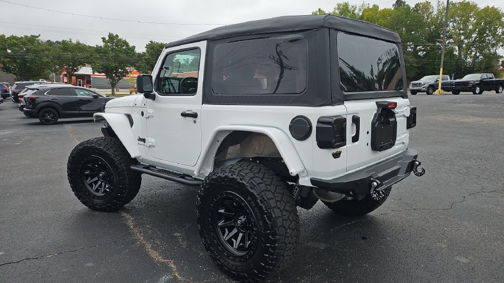 Used 2025 Jeep Wrangler Sport AWD/4WD image 17