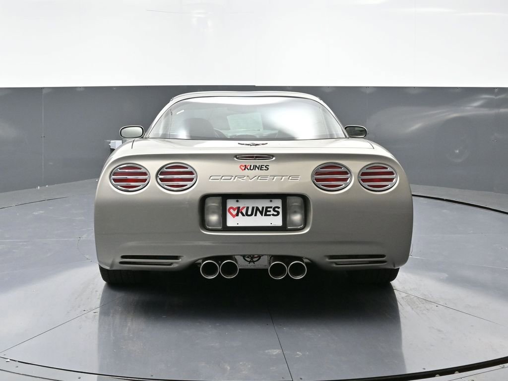 Used 2000 Chevrolet Corvette Coupe w/ Memory Pkg image 12
