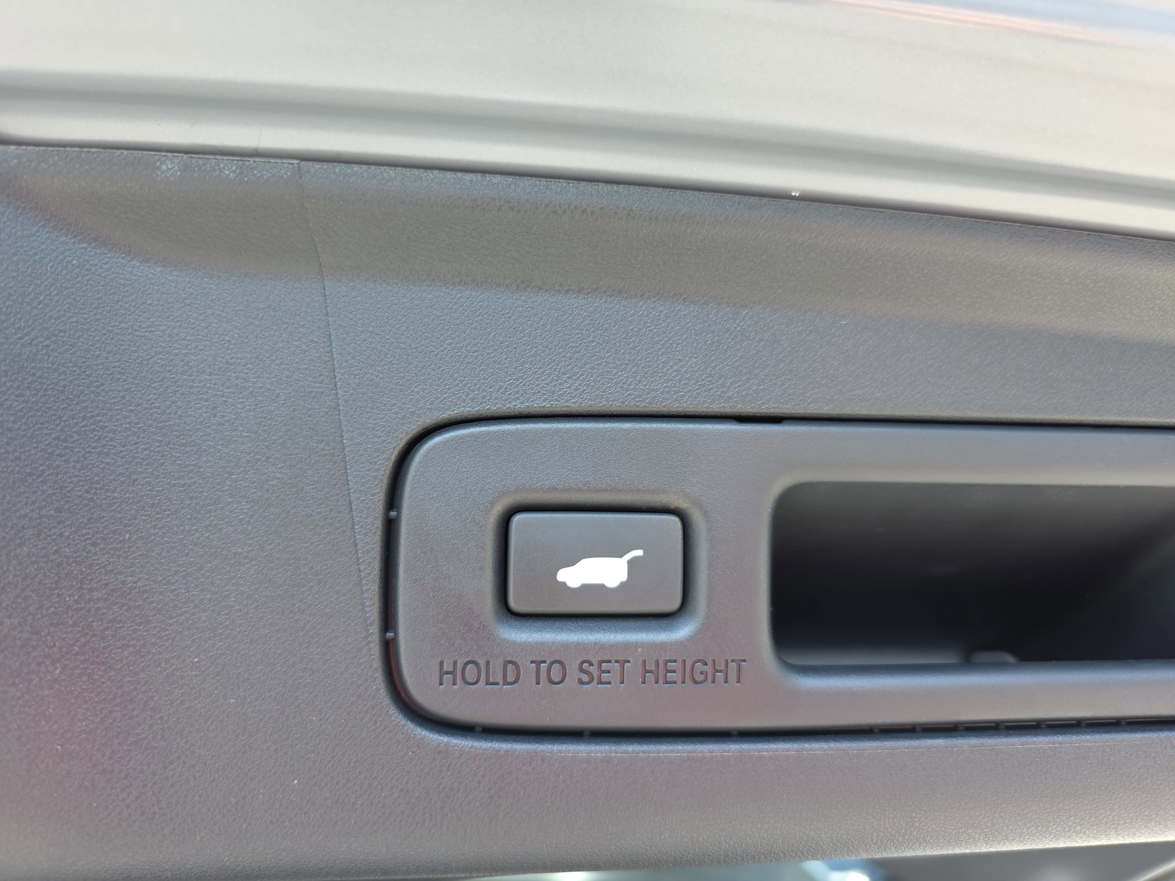 Certified 2025 Acura ADX FWD image 13