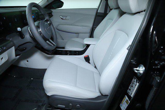 Used 2024 Hyundai Kona Limited image 17