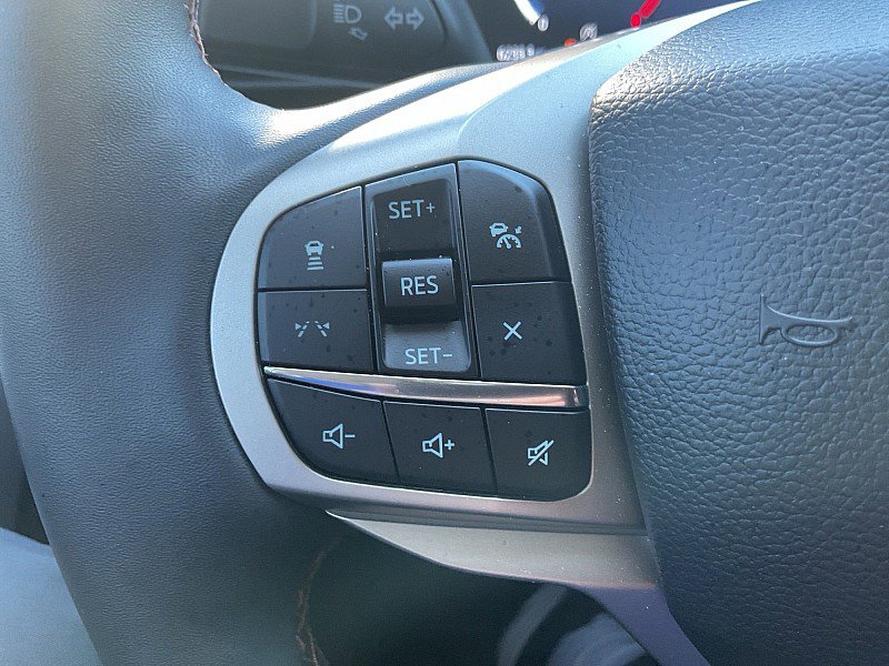 Used 2025 Ford Explorer ST image 49