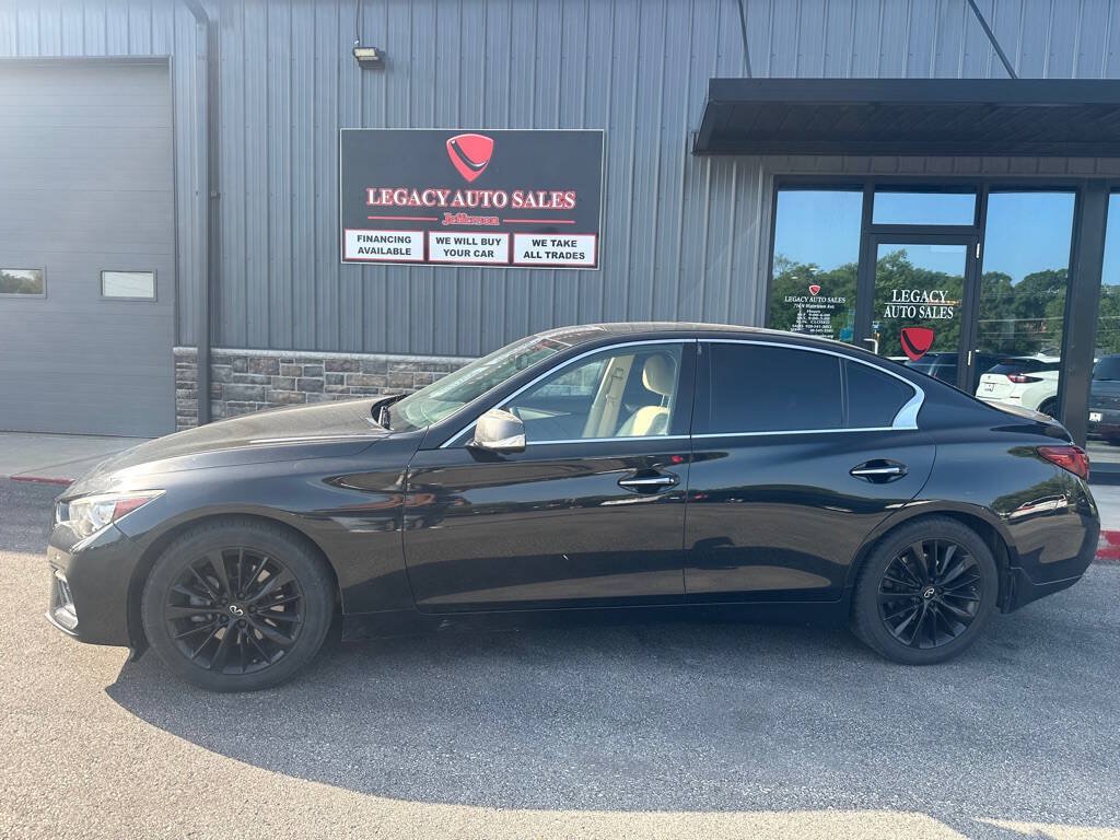 Used 2020 INFINITI Q50 Luxe w/ Essential Package (3.0T Luxe) AWD/4WD image 2