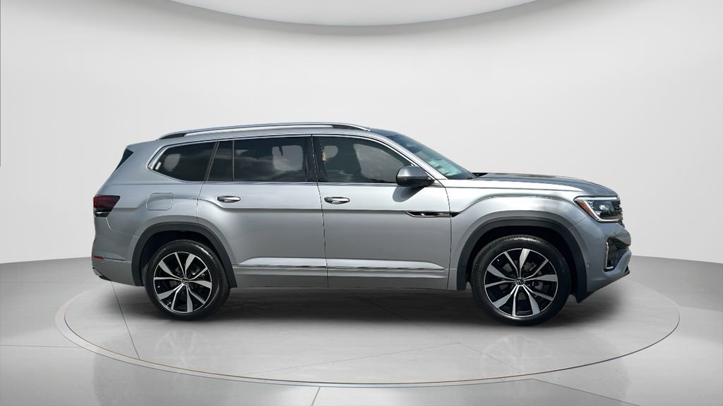 New 2026 Volkswagen Atlas SEL Premium R-Line image 3