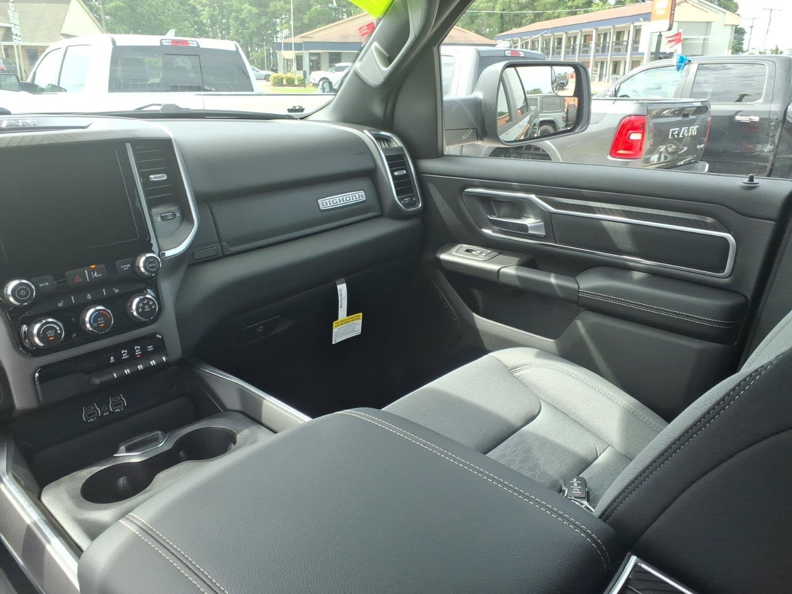 New 2026 RAM 1500 Big Horn AWD/4WD image 11