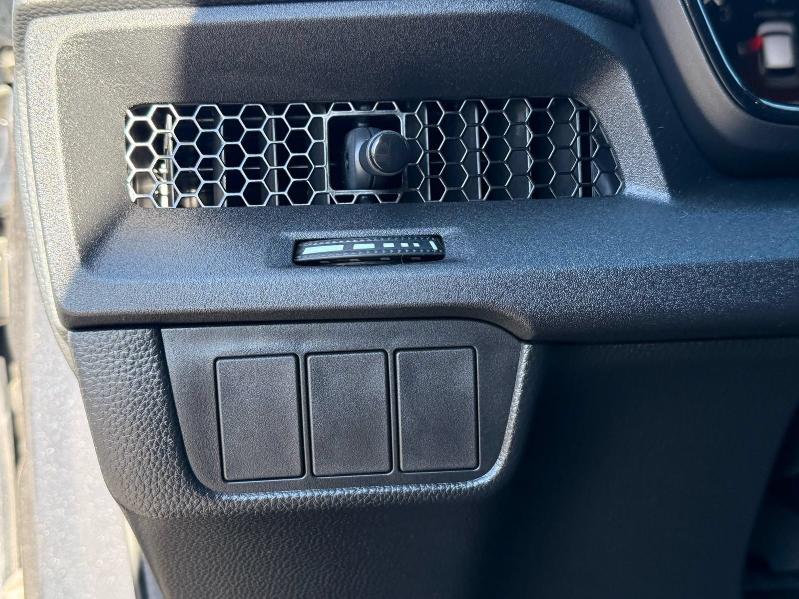 Used 2026 Honda CR-V LX image 16