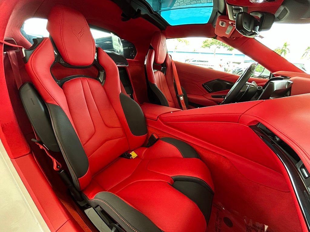 Used 2024 Chevrolet Corvette Z06 w/ Z07 Performance Package RWD image 27