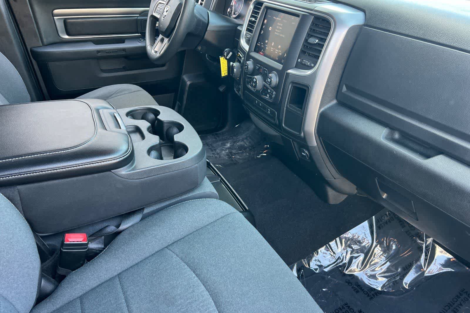 Used 2022 RAM 1500 Classic Warlock w/ Electronics Group AWD/4WD image 18