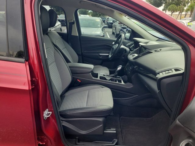 Used 2019 Ford Escape SE FWD image 8