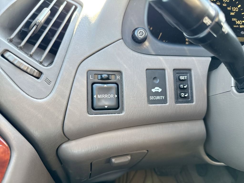 Used 2001 Lexus RX 300 4WD image 17