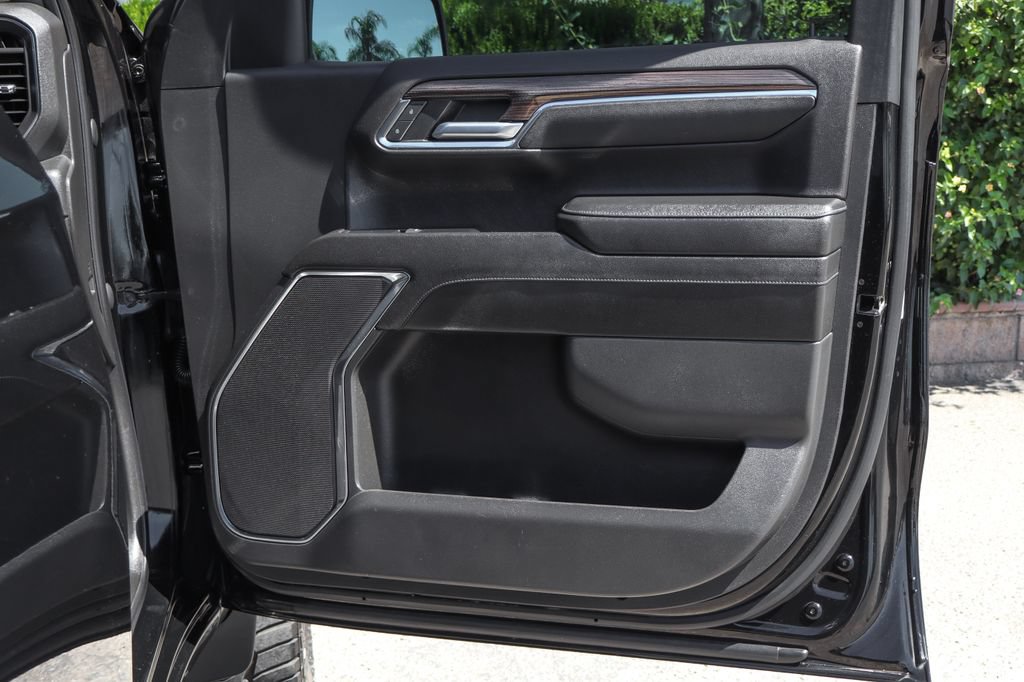 Used 2023 Chevrolet Silverado 1500 RST AWD/4WD image 44