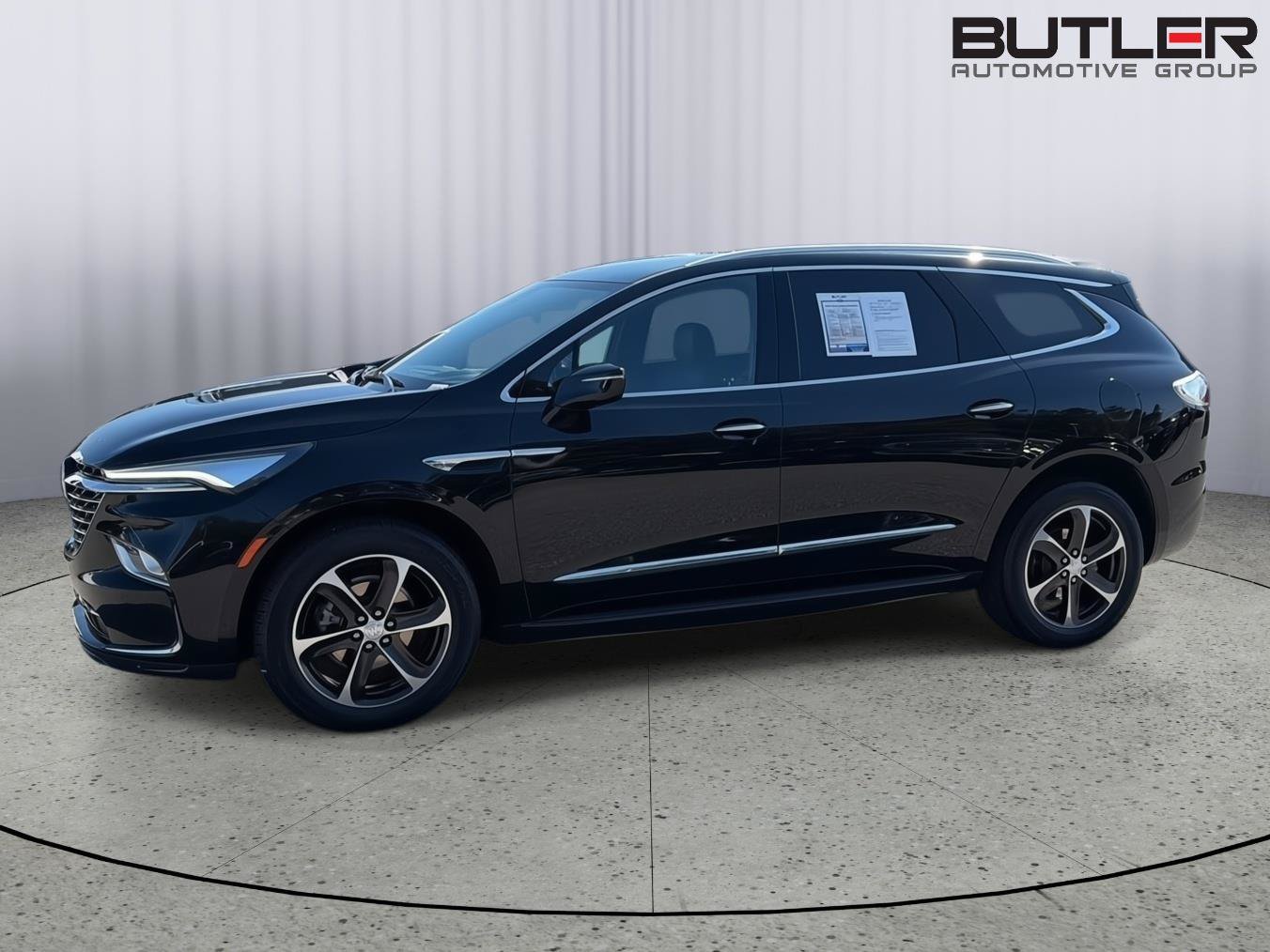Used 2022 Buick Enclave Premium w/ LPO, Touring Package FWD image 3
