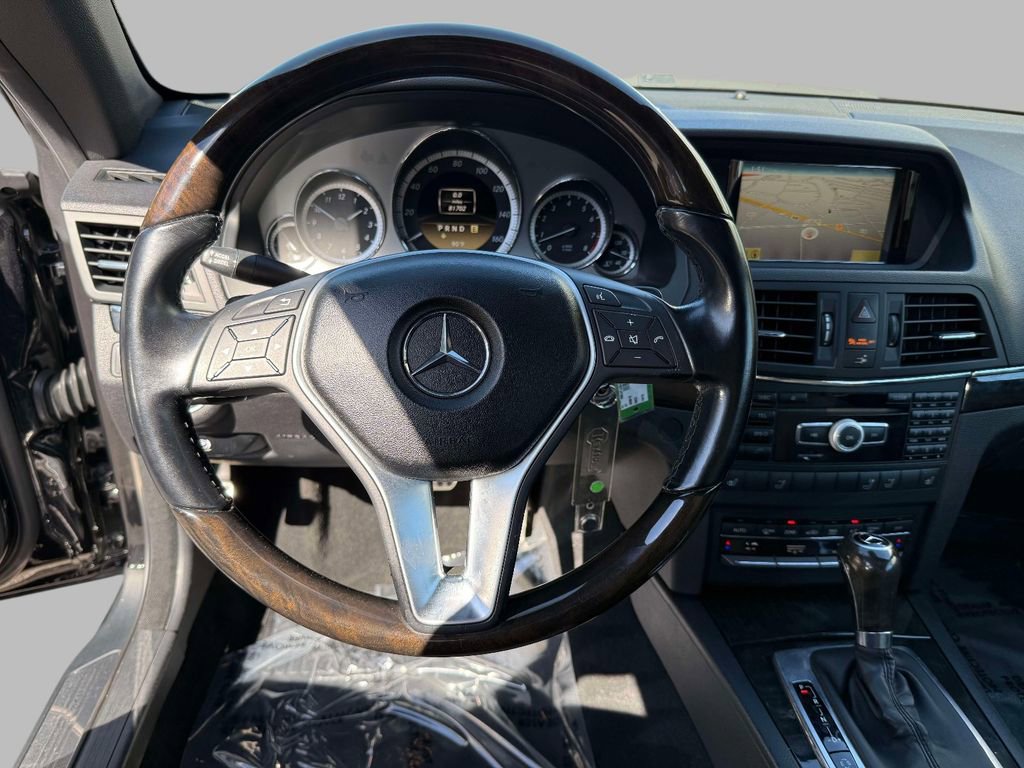 Used 2012 Mercedes-Benz E 350 Cabriolet image 4