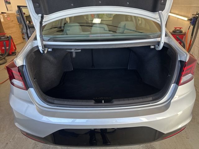 Used 2020 Hyundai Elantra Value Edition w/ Cargo Package (C1) image 17