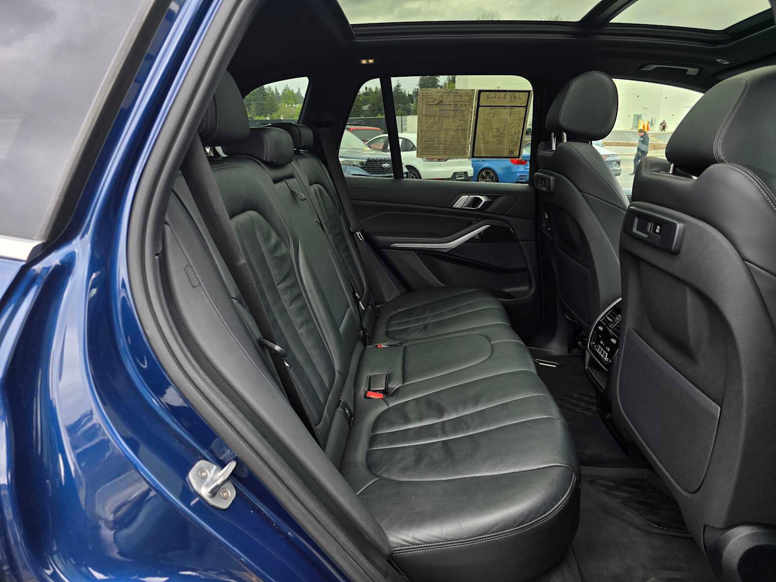 Used 2020 BMW X5 xDrive40i w/ Premium Package AWD/4WD image 12