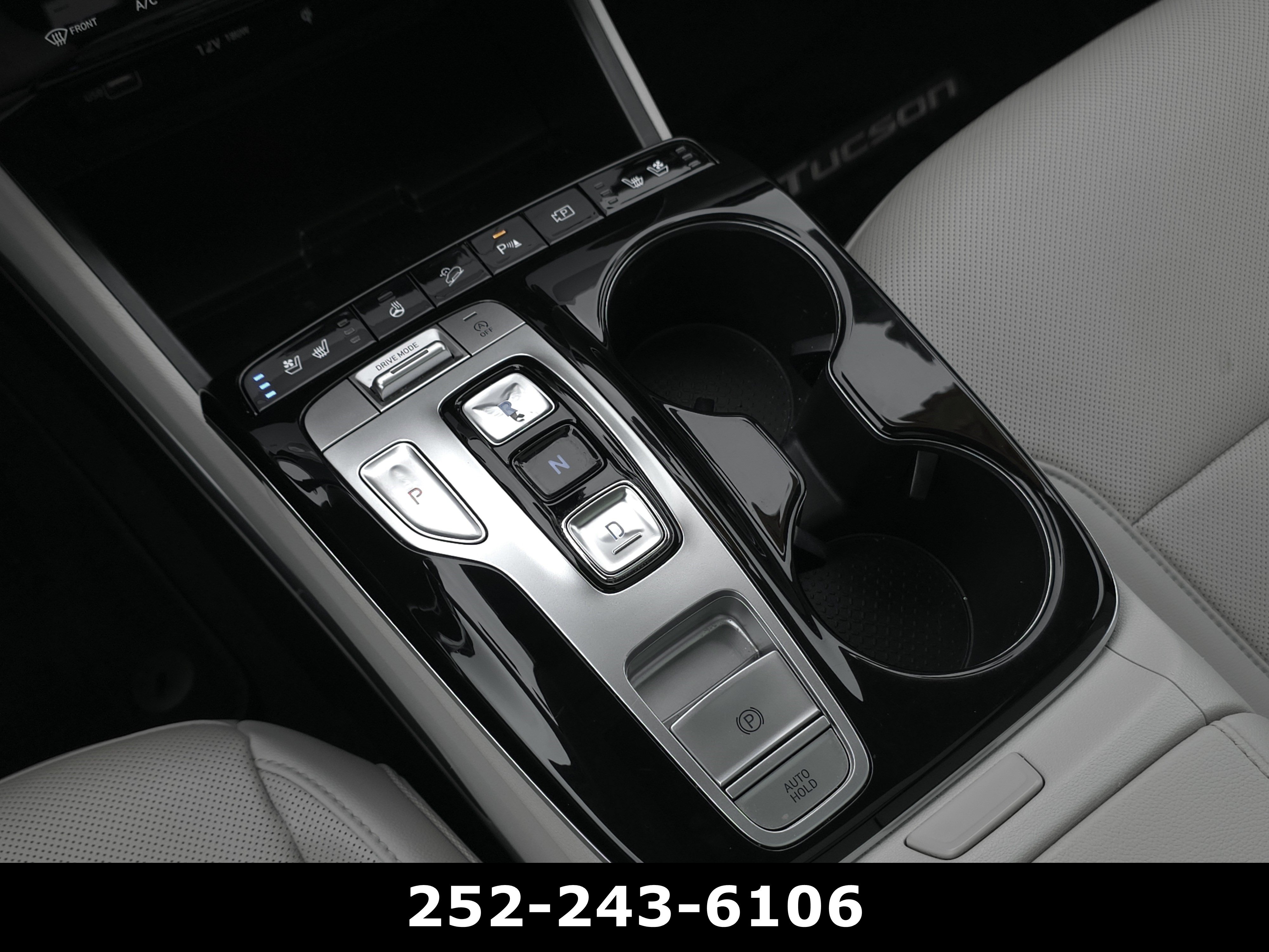 Used 2024 Hyundai Tucson Limited FWD image 15