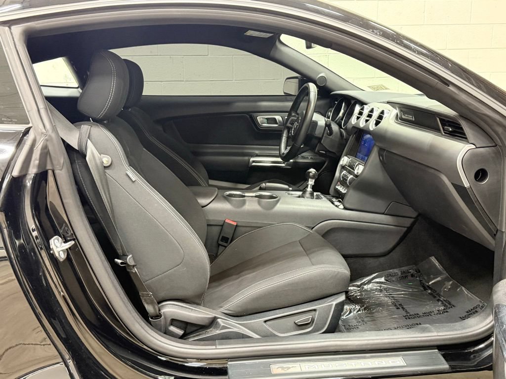 Used 2022 Ford Mustang GT w/ Equipment Group 301A RWD image 29