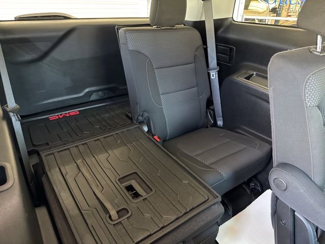 Used 2020 GMC Acadia SLE w/ Driver Convenience Package image 28