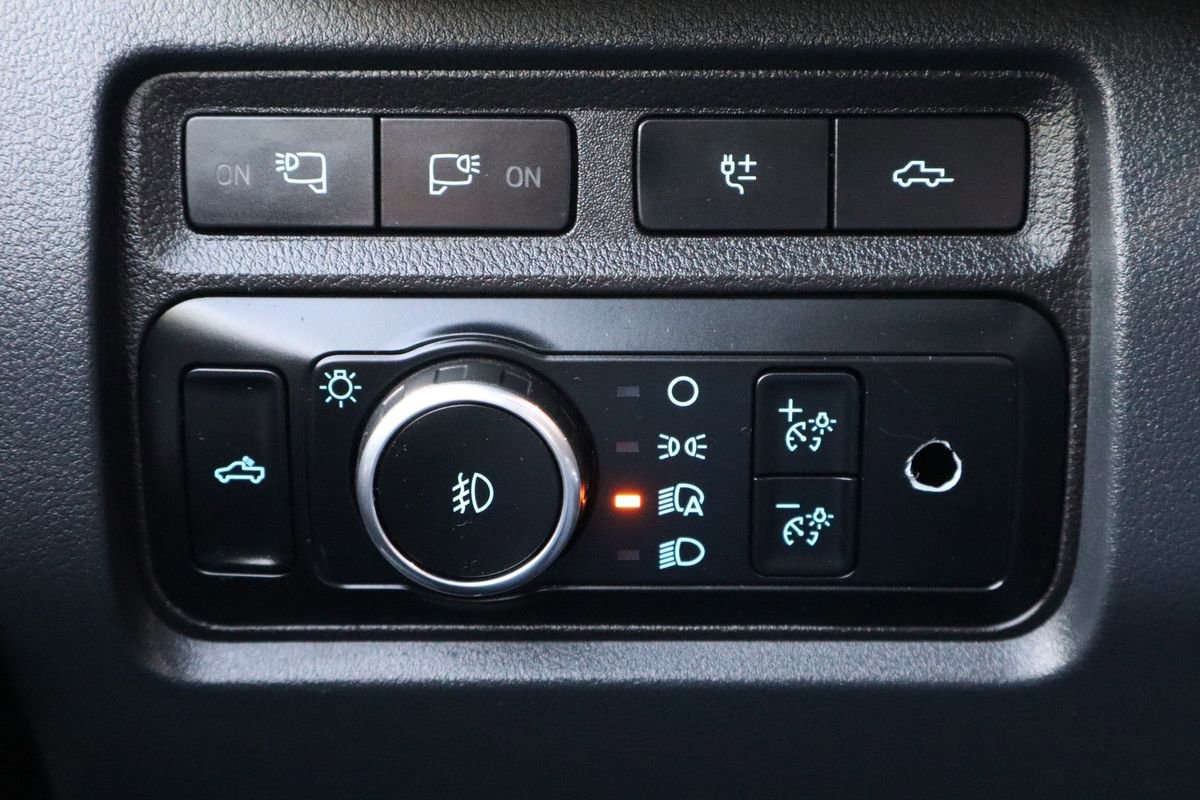 Used 2024 Ford F250 Platinum image 29